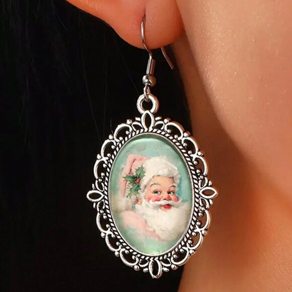 Christmas Santa Reindeer Mismatch Cabuchon Earrings - Picture 5 of 5